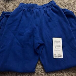 Lululemon Scuba Mid-rise Oversized Jogger